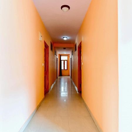 Hotel Kingston Manāli Екстериор снимка